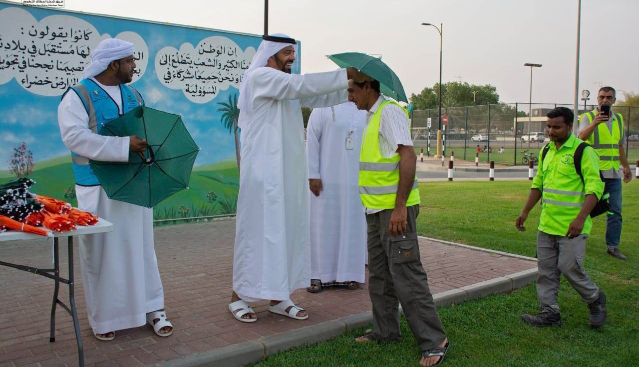 برعاية الشيخ سالم بن ركاض تنظيم مبادرة  سقيا العين وظلاً وأجراً